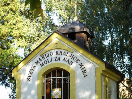 Špišić Bukovica - kapelica - jesen 2008.