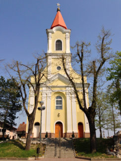 Crkva sv. Ivana Krstitelja - proljeće 2014.