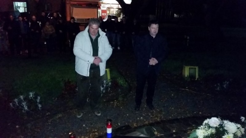 20141118_195246-small-800×450