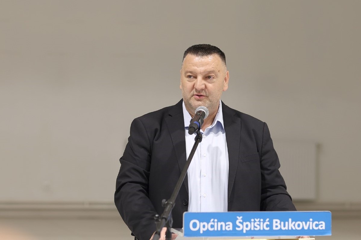 SPECIJAL-S.-Bukovica-K.-Toplak-Custom